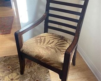 Thomasville arm chair details
