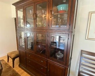 Thomasville display unit