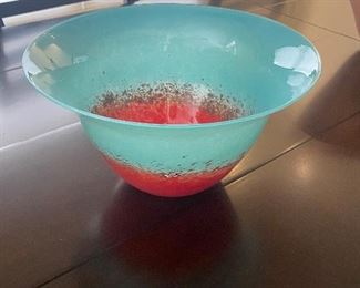 Art glass bowl