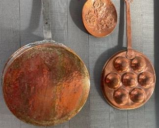 Hanging Vintage Copper Pans