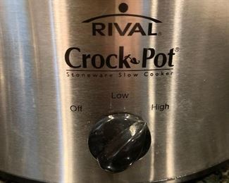 Rival Crock Pot, Kitchen Ware