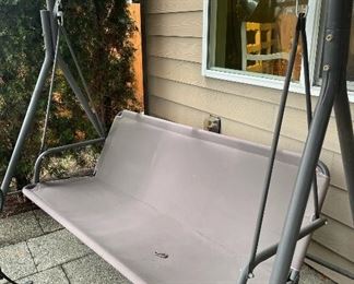Outdoor Swinging Bench