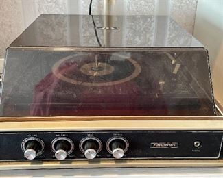 Sound Design Turntable (As-Is)