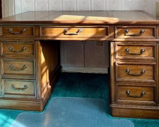 Slign Desk with Leather Top