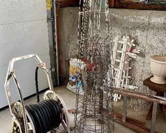 Hose Reel & Tomato Cages