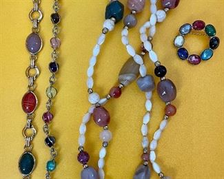 Lot of 2 bracelets, necklace and pin