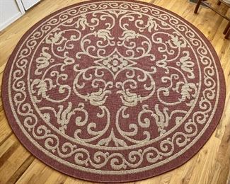 Round Indoor/Outdoor Jute Red And Tan Rug