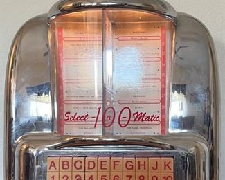 Juke Box Style Thomas Collectors Edition Select-A-Matic 100 Radio