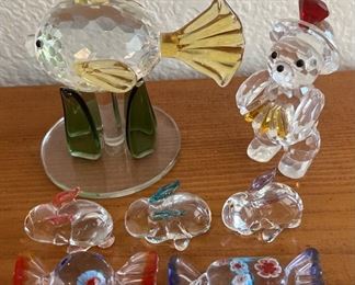 Small Collection Of Art Glass Including Sorelle Fish, Bunnies, Candy, And Bear