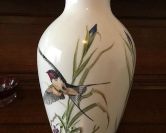 1980 Franklin Mint Limited Edition Porcelain Vase - The Meadowland Bird - signed