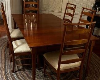 Lexington Homespun Shaker Dining Room Table and Chairs