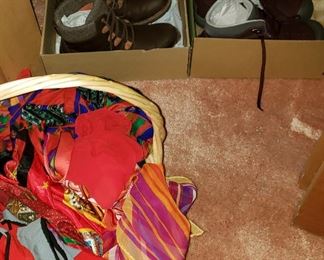 Newer women's boots & scarves