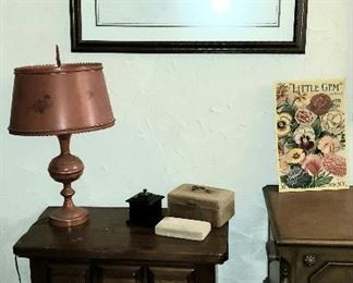 Three drawer end table, lamp & framed print
