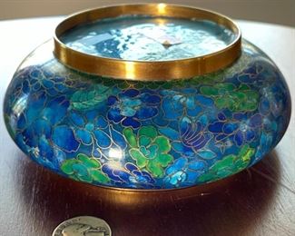 6in Chinese Cloisonne Lidded Round Box Blue Flower	3.5 x 6.25in diameter	
