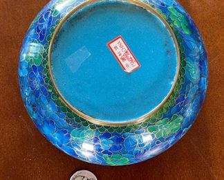 6in Chinese Cloisonne Lidded Round Box Blue Flower	3.5 x 6.25in diameter	
