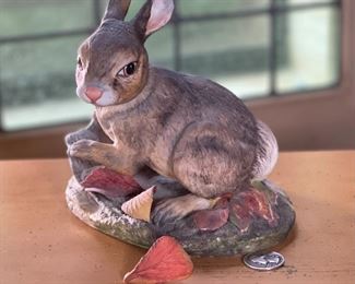 AS-IS BOEHM 200-36 Cottontail Rabbit Porcelain Sculpture Figure	5 x 4.5 x 6.75in	HxWxD
