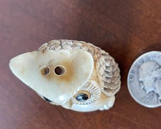 Owl Netsuke Carved Bone? Figurine	2x1x1in	
