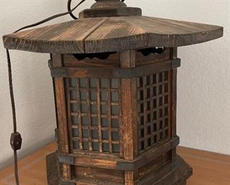 Japanese Wood Hanging Pagoda Lantern Lamp	20 x 18 x 18in	HxWxD
