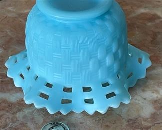Fenton Blue Satin Custard Glass Basket Weave Rose Bowl w/Ruffled Lattice Top	3 x 5.5 x 5.5in	HxWxD
