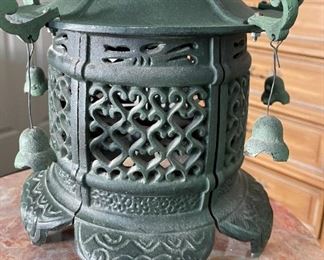 Cast Iron Japanese Pagoda Lantern	13x10x10in	HxWxD
