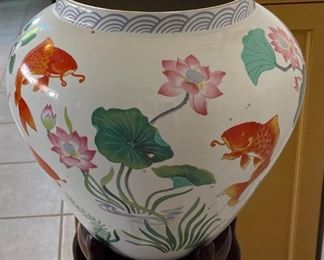 Franklin Mint The Vase of the Golden Carp Porcelain Gold Fish pot with stand	35 x 15 x 15in	HxWxD
