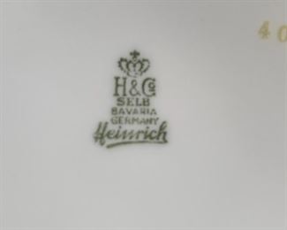 64pc H&C Heinrich   Grand Duchess China Set	64 pieces	
