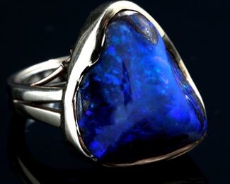 14k Gold & Midnight Opal Custom Design Ring 	Size: 7<BR>Centerpiece: 22x19.5mm	

