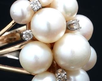 14k Gold Pearl & Diamond Cluster Ring   	Size: 7.25 Centerpiece: 22.5x16mm	
