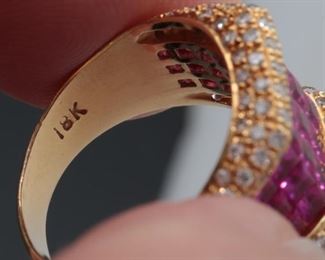 18k Gold Ruby & Diamond Ring Ross Simons	Size: 7.5 14mm W	
