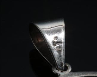 Sterling Silver 925 India Disc Pendant	1.9in diameter 	
