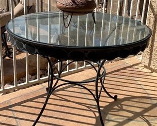 Patio Table Metal w Glass Top