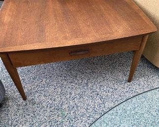 Lane furniture lamp table