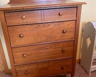 Four Drawers Dresser