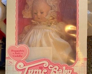 Horsman Tynie Baby Doll