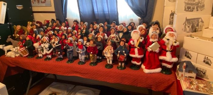 Numerous Byers Choice Carolers