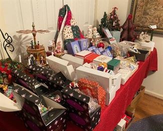 Assorted Christmas Decor