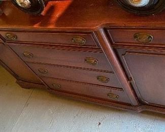 Mahogany Server