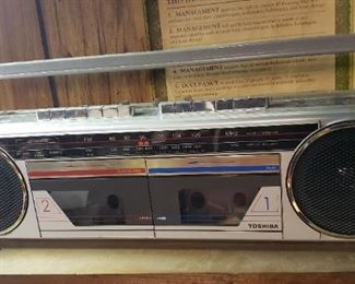 Radio & Dual Cassette Player