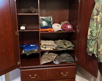 Mens hunting gear & clothing and hats
