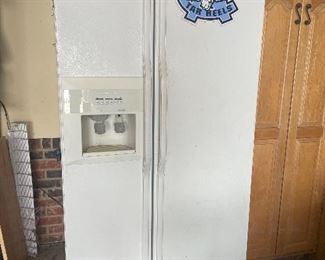 garage refrigerator 