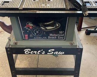 Delta 10" Bench Saw