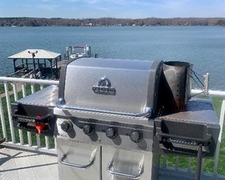 Broil King gas grill