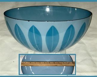 Large Cathrineholm  Bowl; 11 inches Wide
