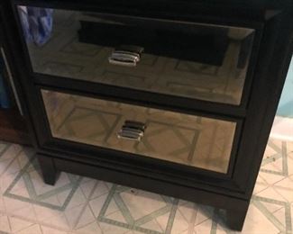 Can be used as an end table or file cabinet