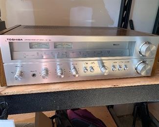 Toshiba SA 725 vintage stereo receiver