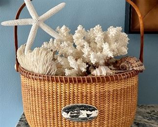 Item 160:  Nantucket Basket with White Starfish & Coral:  $28