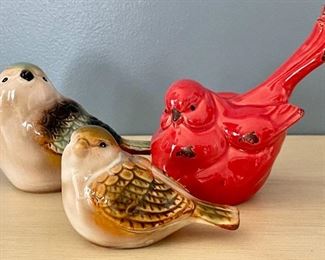 Item 222:  (3) Ceramic Birds:   $14                                                                                        Tallest - 4.5"