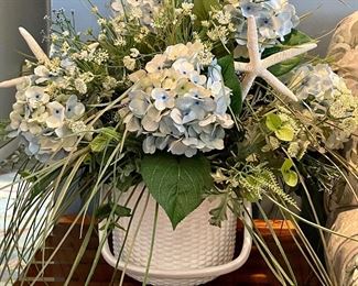 Item 303:  Nantucket Basket with Starfish & Faux Hydrangeas: $38