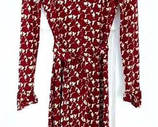 Item 481:  Vintage Diane von Furstenburg Dress: $45