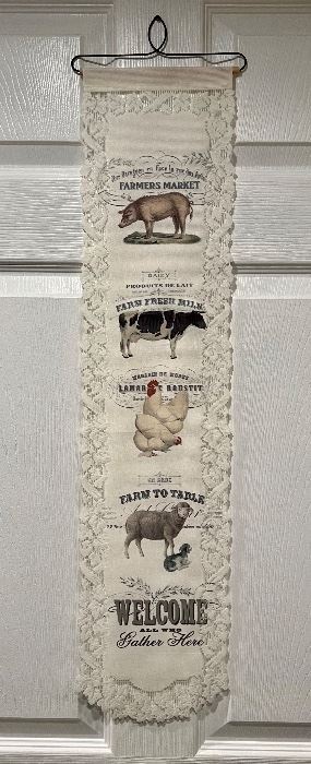 Item 396:  Hanging Vertical Welcome Banner - 33.5":  $14